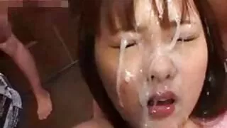 Sexo quente no videos de sexo com mulheres coroas ginásio com uma morena bombeada