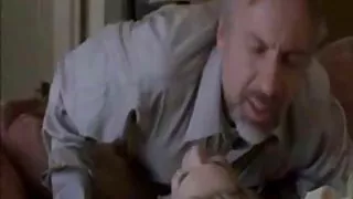 O cara enfia profundamente o pau na pornor velhas shahna de sua namorada escolhida