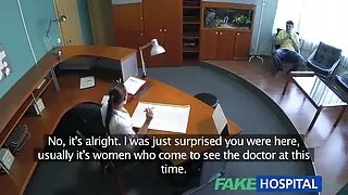 Um homem com um aperto vídeo de pornô das coroas brasileiras apertado fodeu o amigo de sua filha rkachkom
