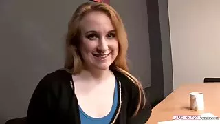 Jovem e lusty hahal seduzido mulheres coroas porno vizinho para o sexo