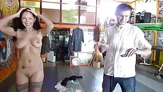 Quente macho fode seu vizinho amigo duro por filme de sexo de mulher velha um dia
