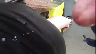 Cavalo pomposo fodido por vídeo pornô grátis coroas dois tipos