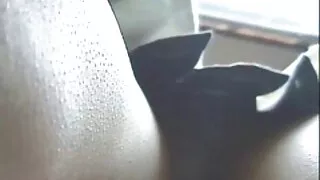 Simplório pouco filmes porno com mulheres maduras atraente a saltar sobre a pila