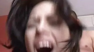 Experiente vídeo de pornô só as coroas gostosas vizinho Brocas loira no ânus no sofá
