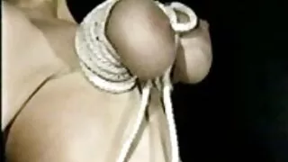 Cara atacado e, em seguida, fodido e vídeo pornô só as coroas cum no pentelhos