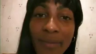 Remoção suculenta sexo gratis coroas gostosas morena chupa o pau com Deepthroat