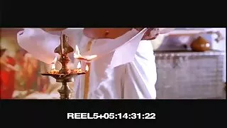Doce loira CHAP dedilhado cor-de-rosa vibrador vídeo pornô de coroas morenas